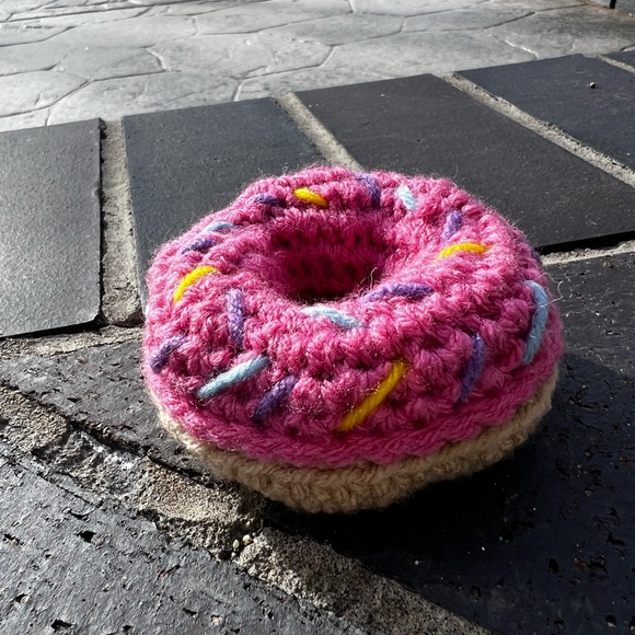 Hand Crocheted Pink Donut with Sprinkles Simpsons Inspired Plushie! - Picture 5 of 9